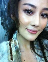 国产东莞小姐自拍视频,揭秘国产美女私密生活片段