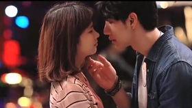 国产电视剧同居吻戏视频,激情吻戏瞬间回顾